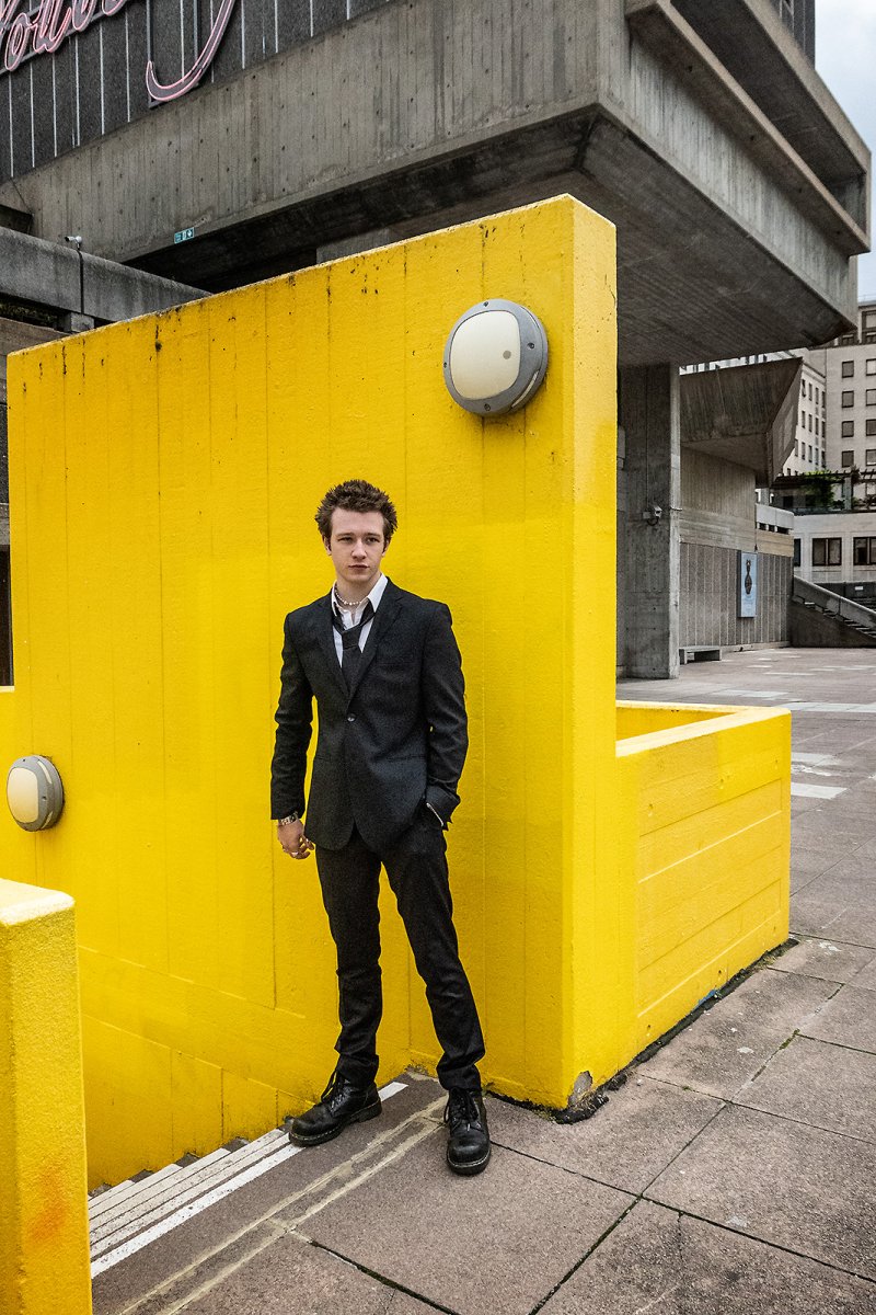 pre-ceremony use of yellow concrete