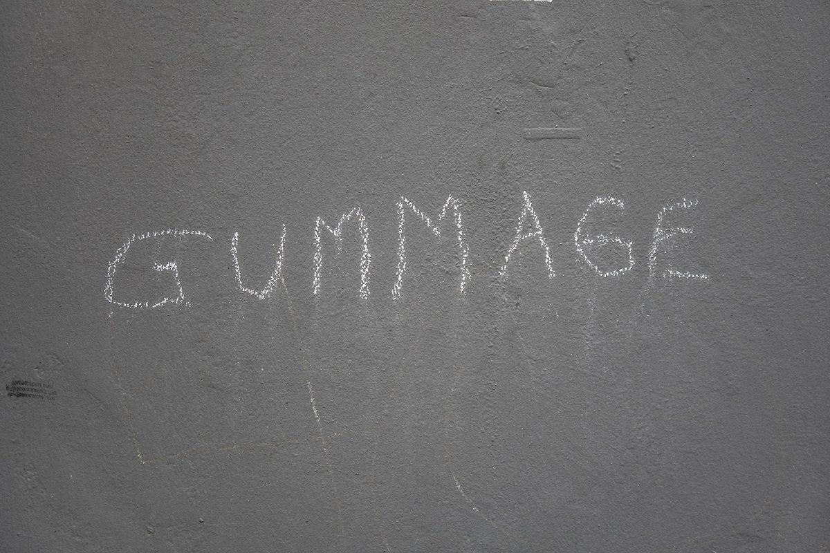 GUMMAGE