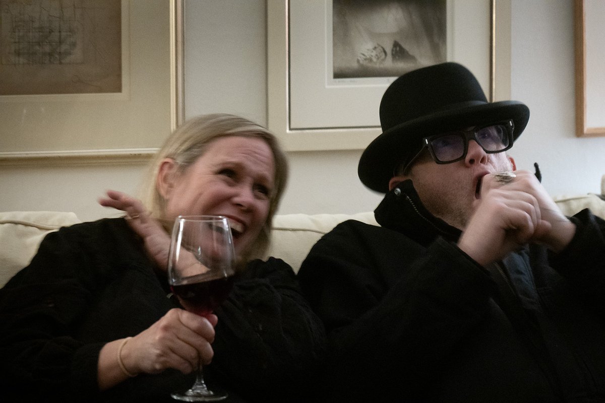 me discussin microphones