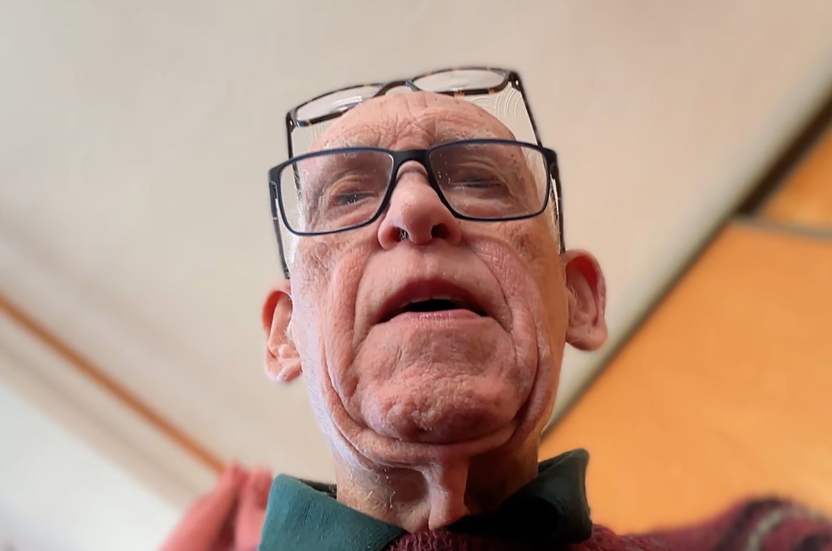 dad-dad double wielding